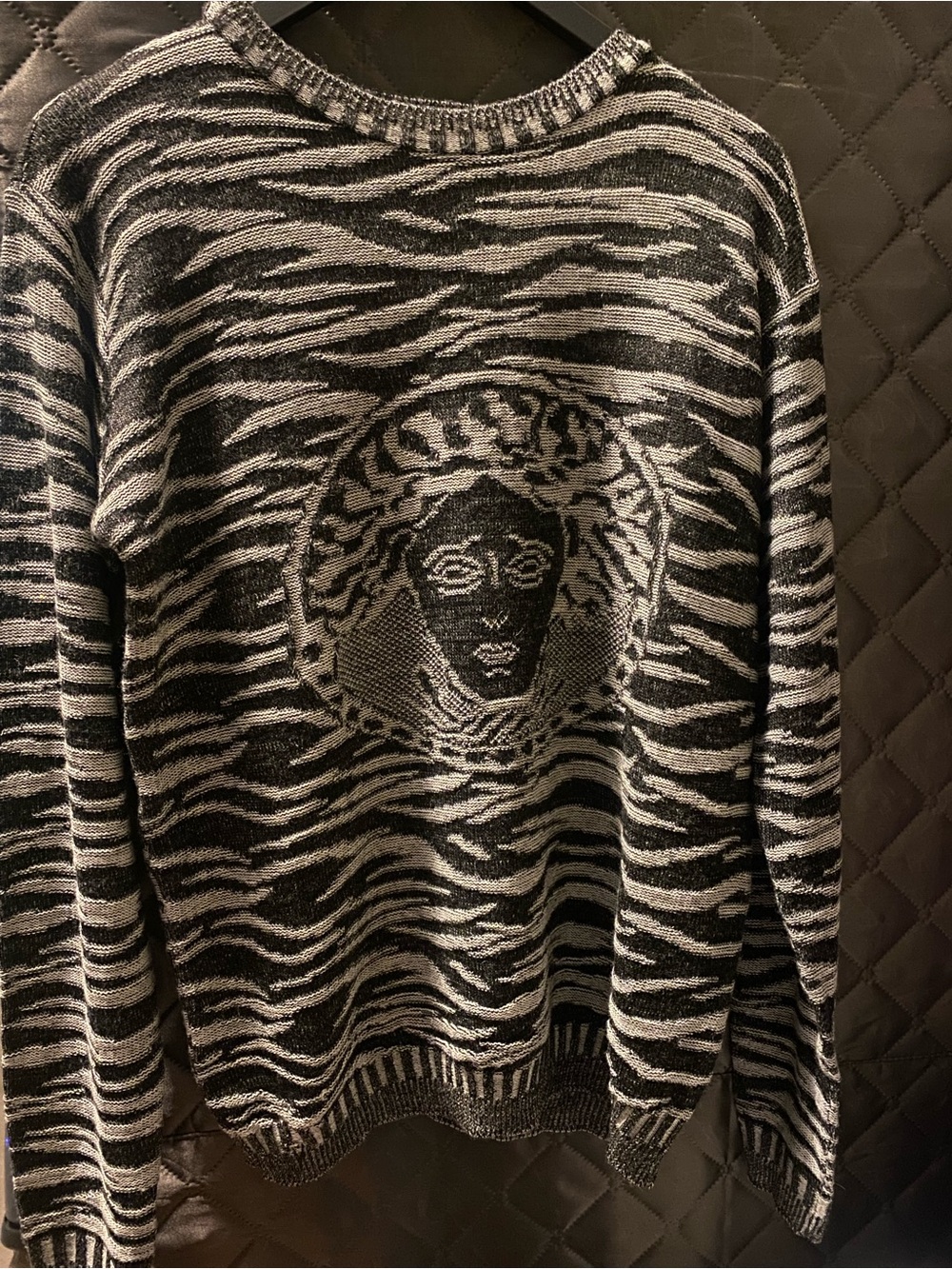🦓 Vintage Versace Jeans Couture Medusa Head Zebra Print Knit Sweater M